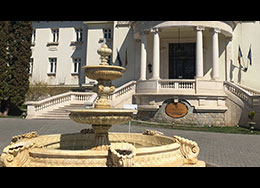 Fantani Arteziene - Jardiniere - Statui - Cismele de Gradina